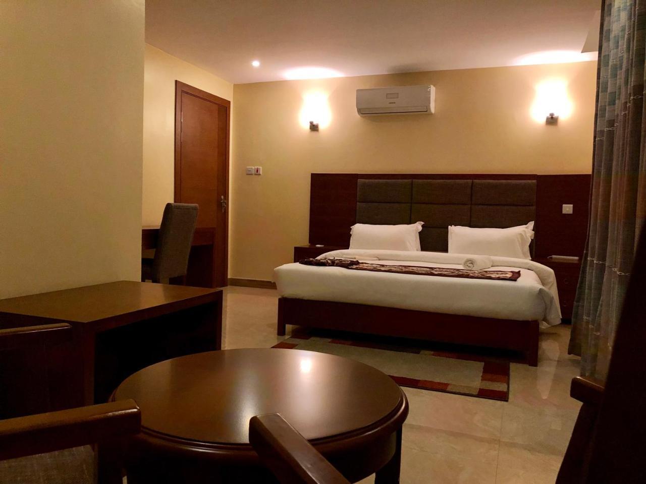 Imperial Hotel & Apartments Dar es Salaam Exteriér fotografie